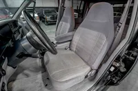 1993-Ford-Explorer-Black-C36271-45.jpg