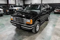 1993-Ford-Explorer-Black-C36271-33.jpg