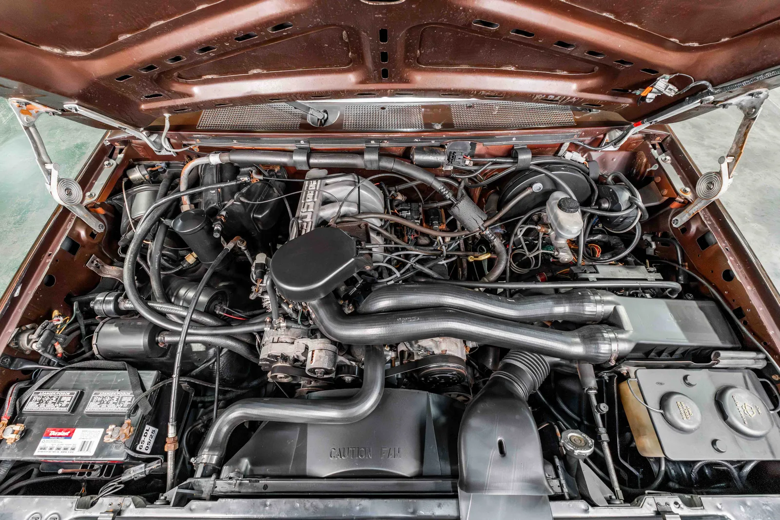 1989-Ford-Bronco-Brown-B03882-42.jpg