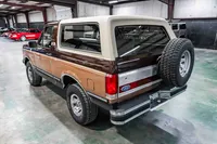 1989-Ford-Bronco-Brown-B03882-35.jpg
