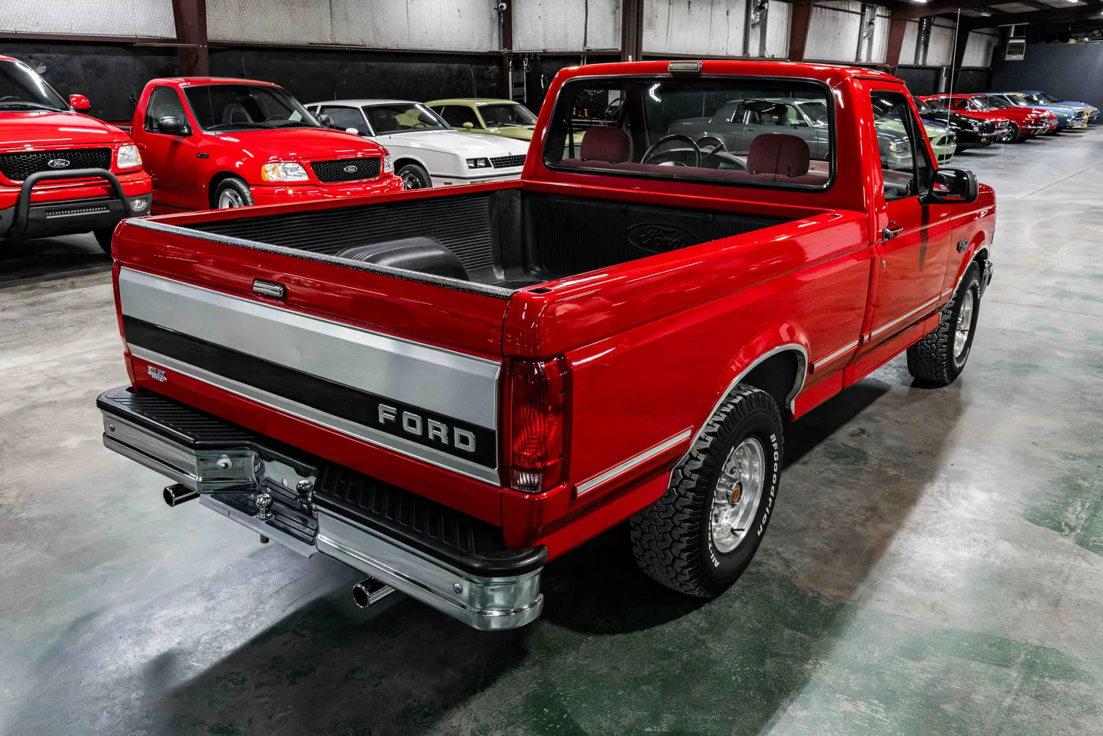 1992-Ford-F150-Vermilion-1FTDF15N8NNA68180-37.jpg