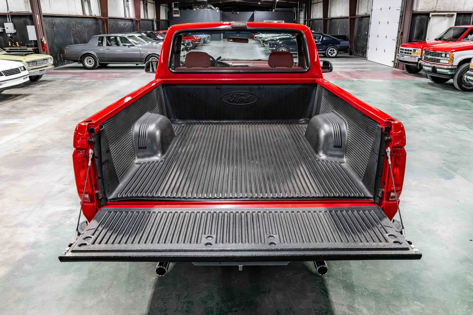 1992-Ford-F150-Vermilion-1FTDF15N8NNA68180-50.jpg