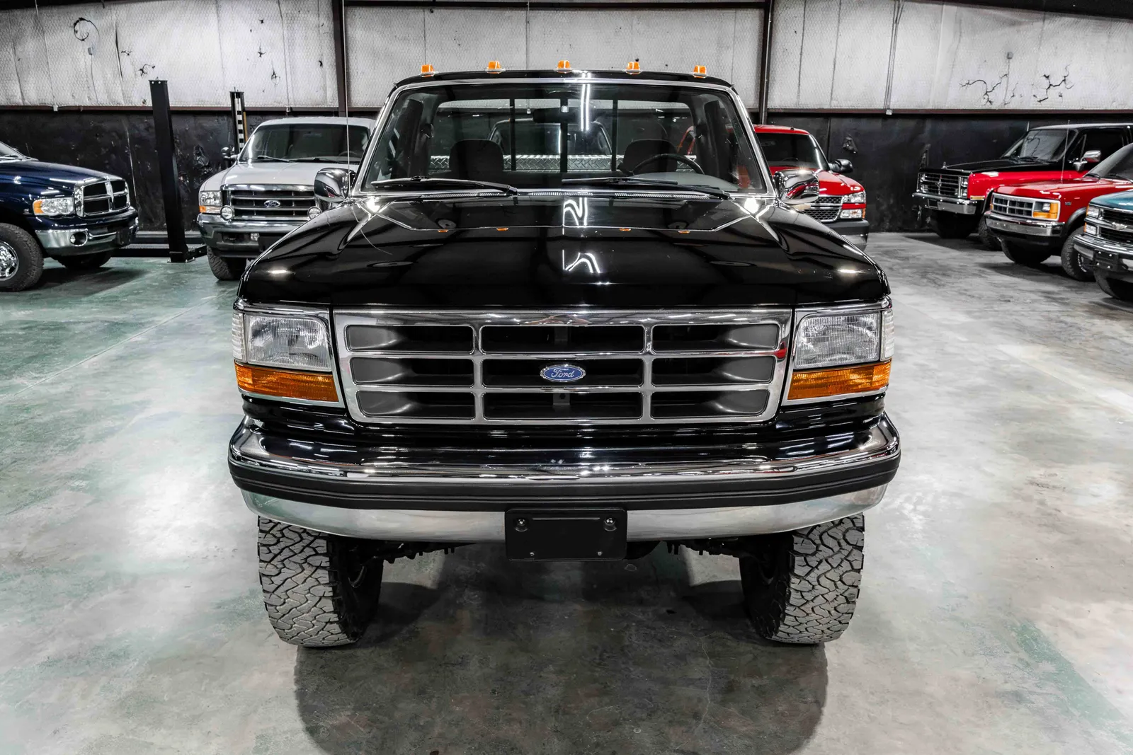 1993-Ford-F250-Black-1FTHF26H6PNA27520-40.jpg