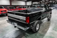 1993-Ford-F250-Black-1FTHF26H6PNA27520-37.jpg