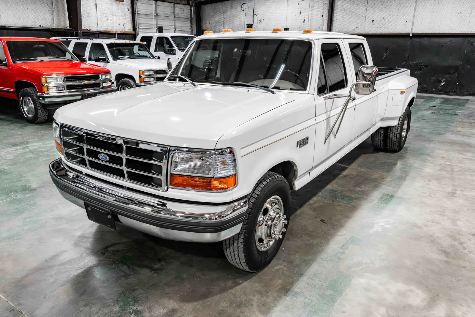1994-Ford-F350-White-A28142-33.jpg