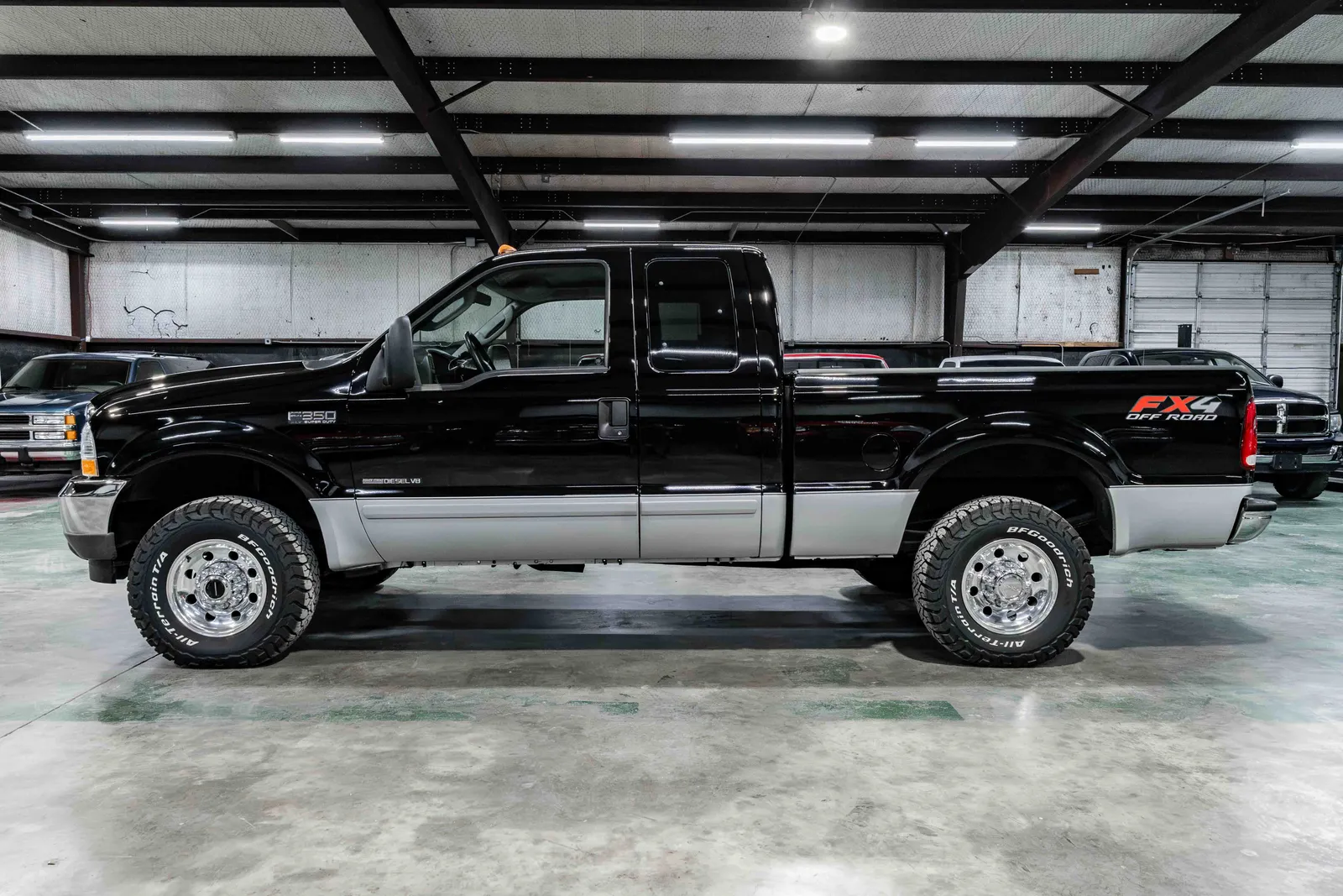 2003-Ford-F350-Ebony-Black-1FTSX31F13EA16966-34.jpg
