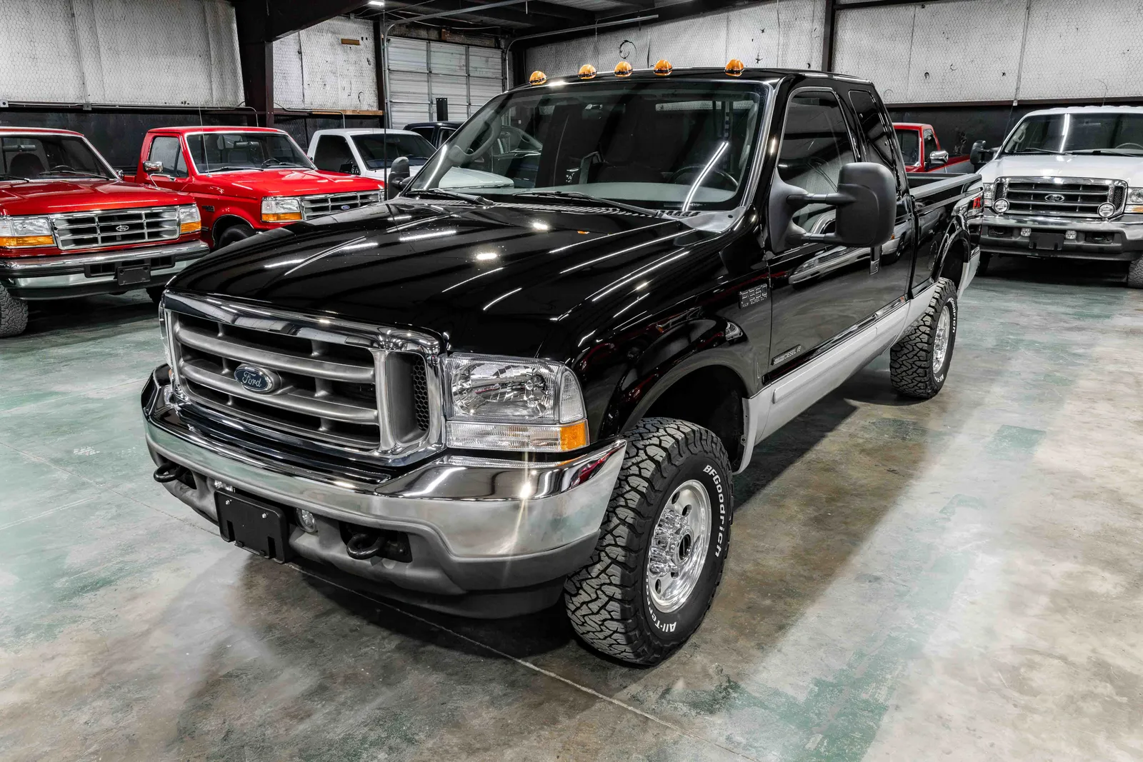 2003-Ford-F350-Ebony-Black-1FTSX31F13EA16966-33.jpg