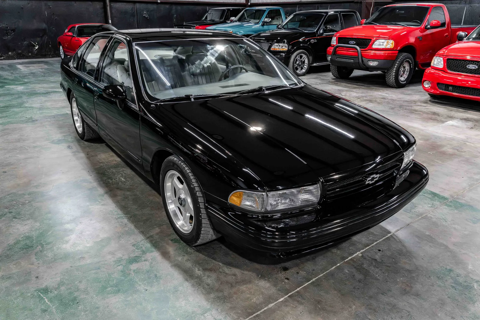 1994-Chevrolet-Impala-SS-Black-182768-39.jpg