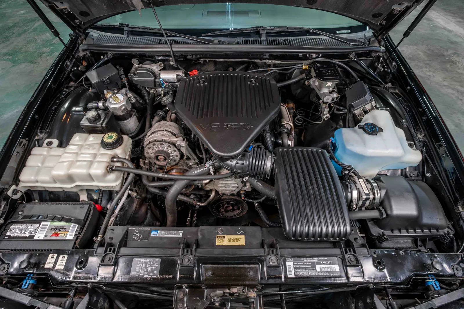 1994-Chevrolet-Impala-SS-Black-182768-42.jpg