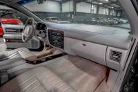1994-Chevrolet-Impala-SS-Black-182768-49.jpg