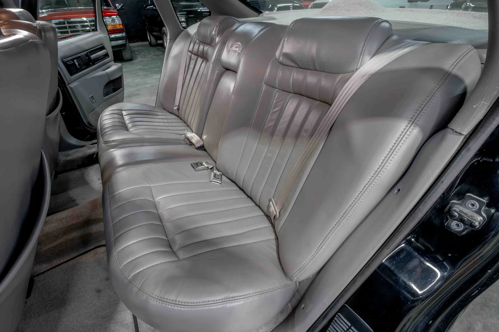 1994-Chevrolet-ImpalaSS-Black-179103-51.jpg