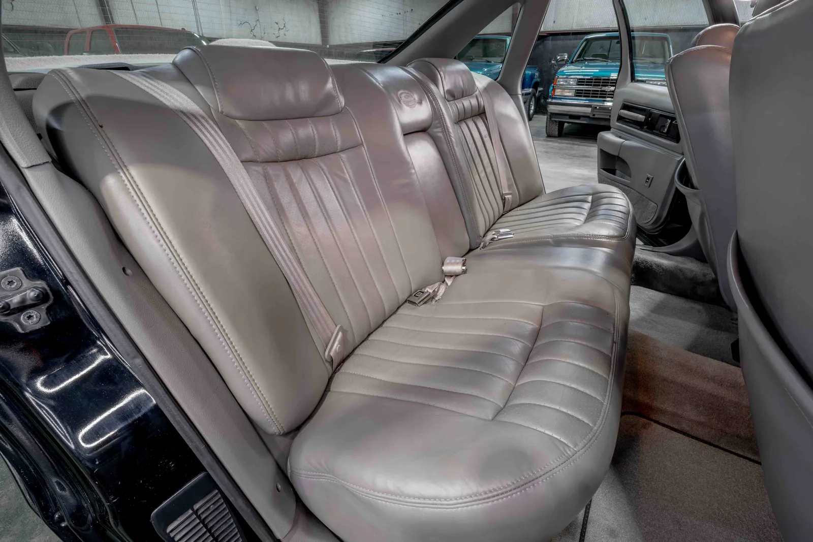 1994-Chevrolet-ImpalaSS-Black-179103-53.jpg
