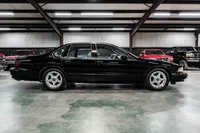 1994-Chevrolet-ImpalaSS-Black-179103-38.jpg