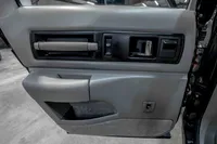 1994-Chevrolet-ImpalaSS-Black-179103-50.jpg