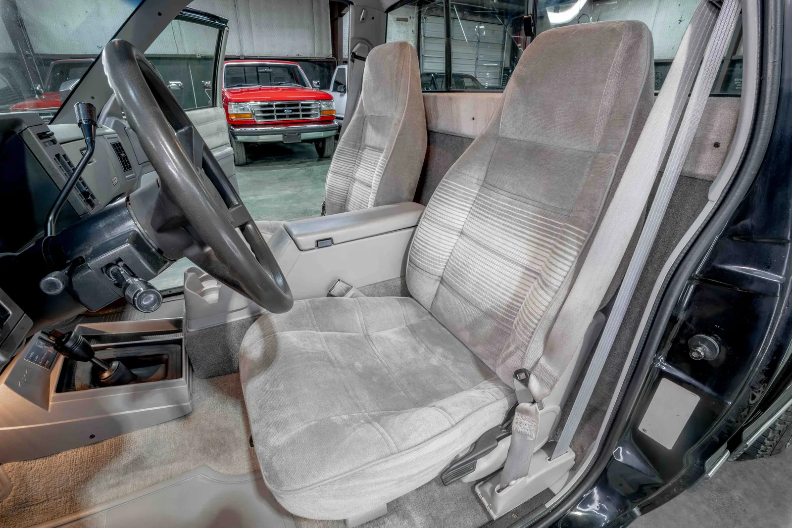 1993-Chevrolet-S10-Black-117897-45.jpg