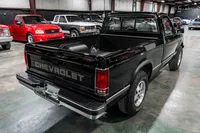 1993-Chevrolet-S10-Black-117897-37.jpg