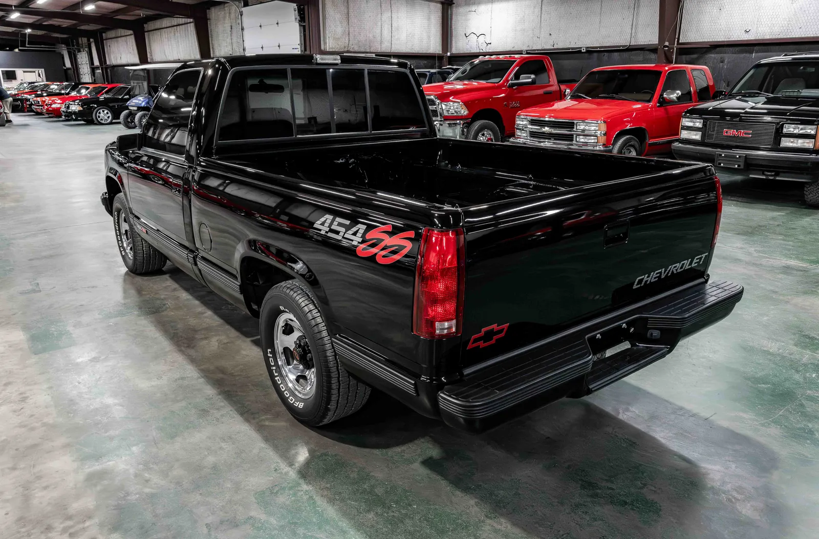 1992-Chevrolet-454SS-Black-119877-35.jpg