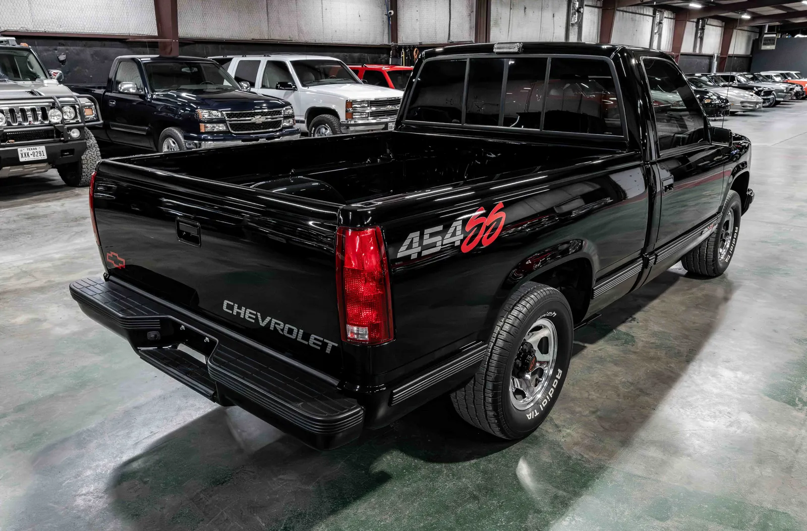 1992-Chevrolet-454SS-Black-119877-37.jpg