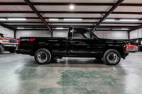 1992-Chevrolet-454SS-Black-119877-38.jpg