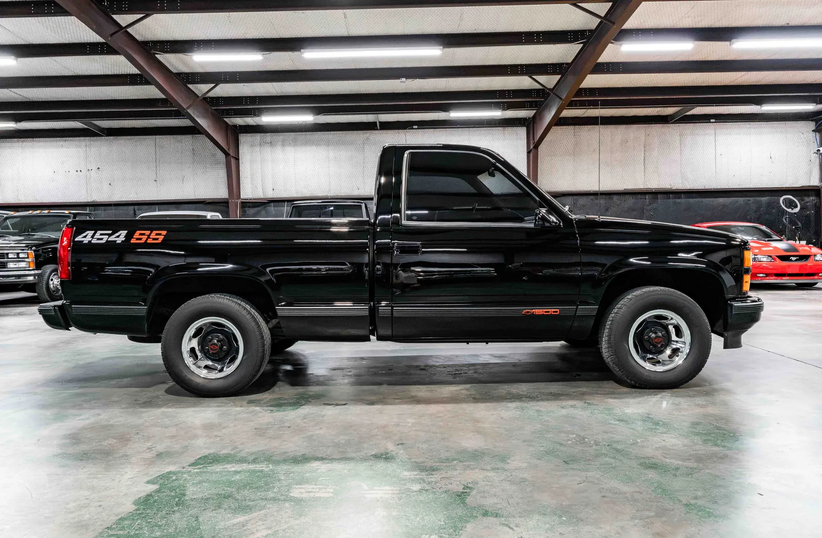 1991-Chevrolet-454SS-Black-1GCDC14N4MZ150926-38.jpg