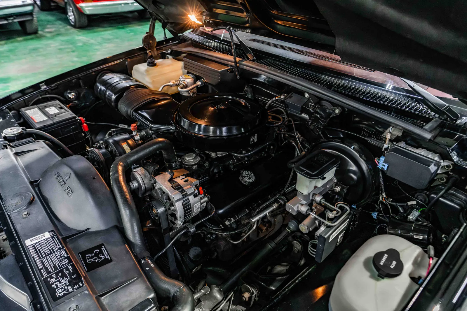 10_1990-Chevrolet-454SS-Black-171195--40.jpg