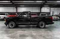 1_1990-Chevrolet-454SS-Black-171195--31.jpg