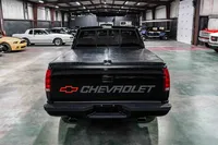 3_1990-Chevrolet-454SS-Black-171195--33.jpg