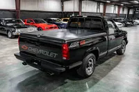 4_1990-Chevrolet-454SS-Black-171195--34.jpg