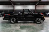5_1990-Chevrolet-454SS-Black-171195--35.jpg