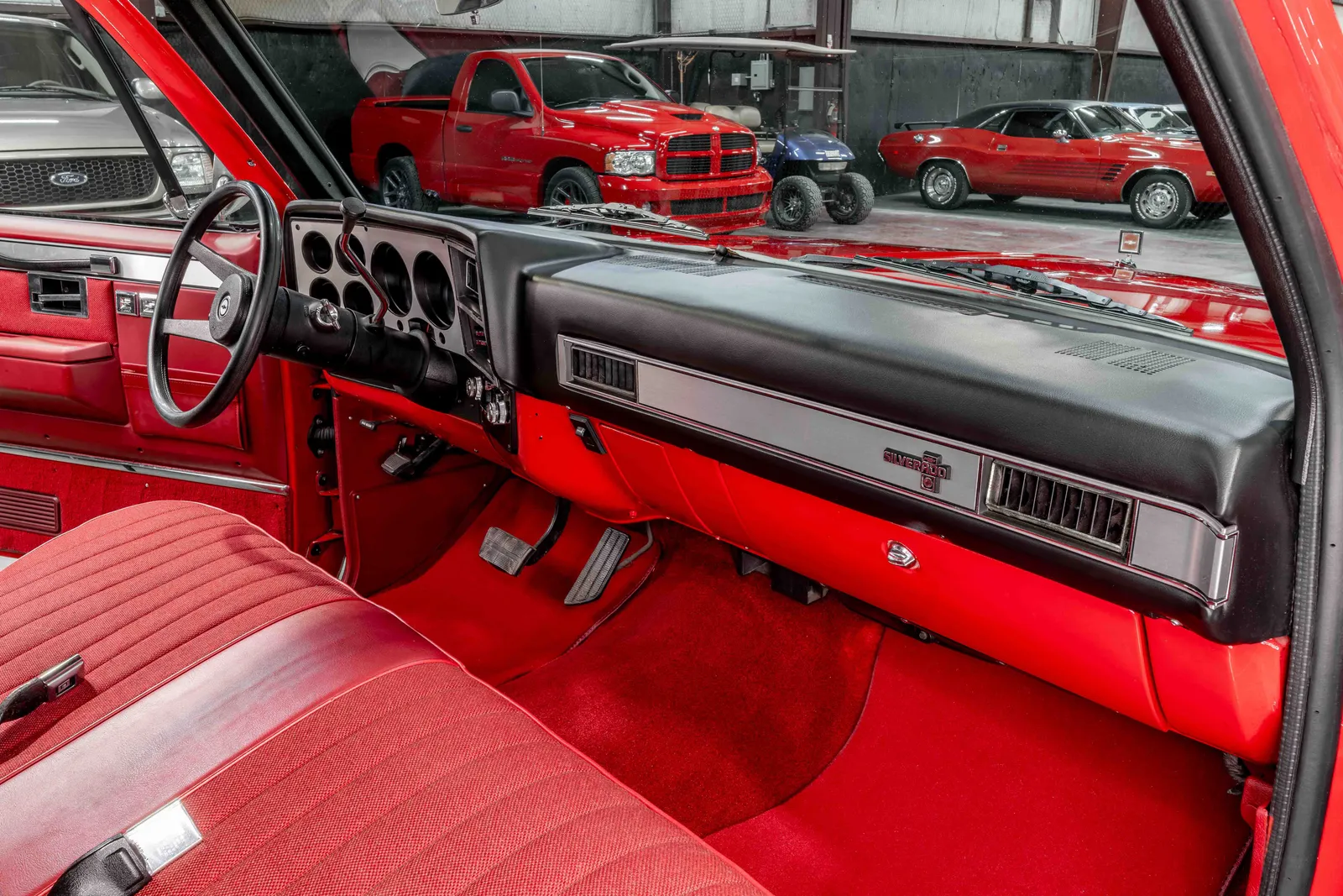 1987-Chevrolet-C10-Red-1GCDR14K0HF347684-49.jpg