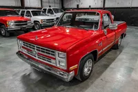 1987-Chevrolet-C10-Red-1GCDR14K0HF347684-33.jpg