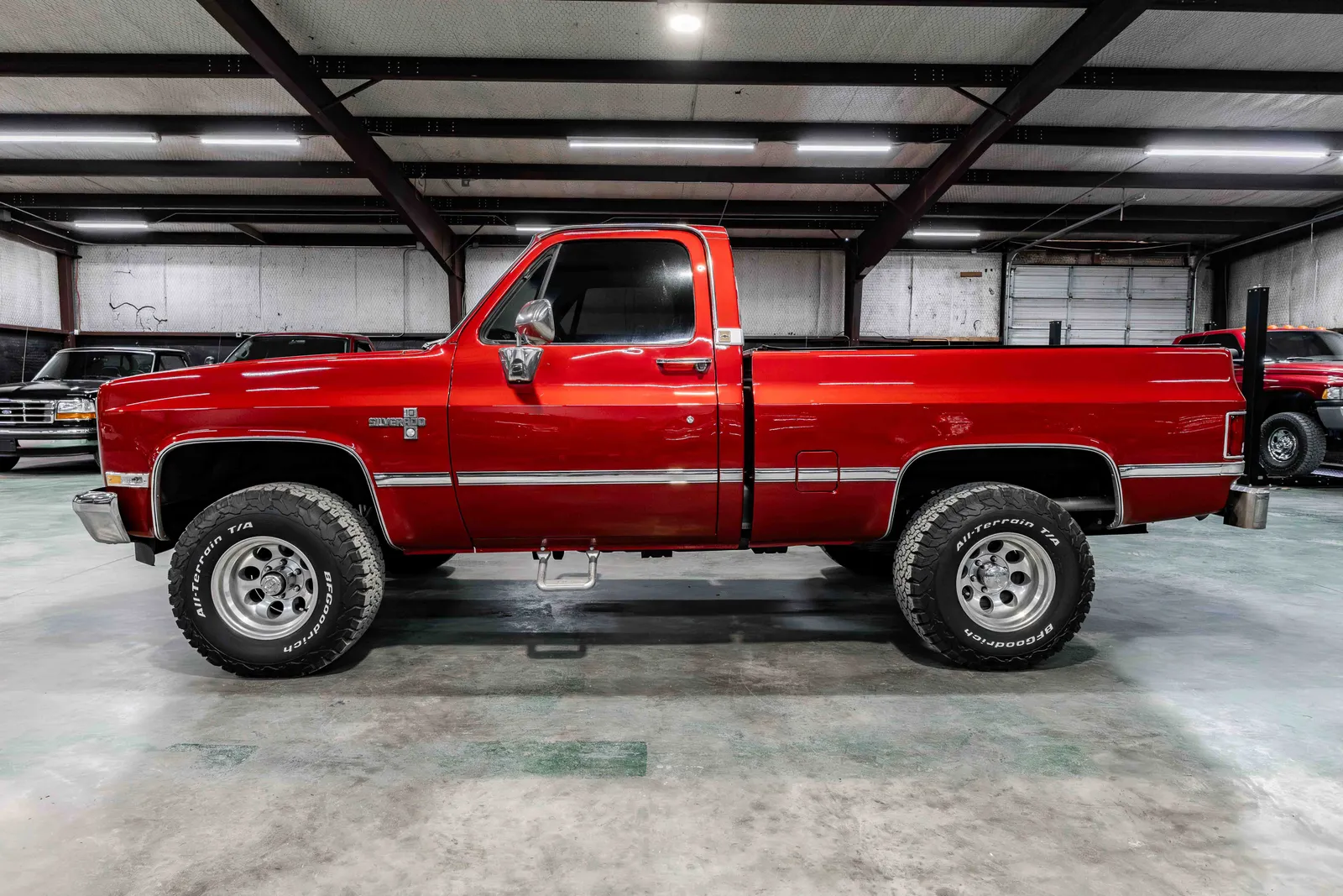 1985-Chevrolet-K10-Red-303445-34.jpg