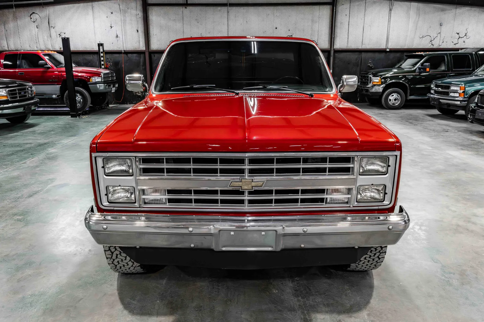 1985-Chevrolet-K10-Red-303445-40.jpg
