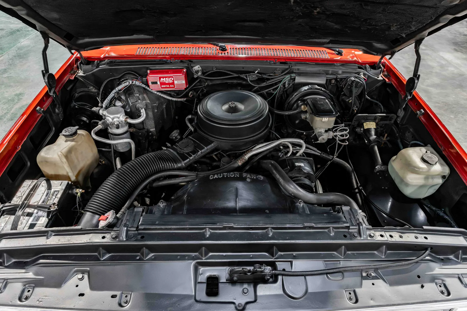 1985-Chevrolet-K10-Red-303445-42.jpg