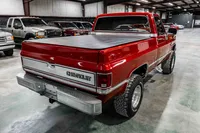 1985-Chevrolet-K10-Red-303445-37.jpg
