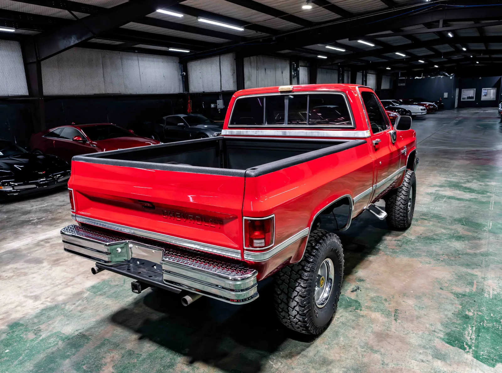 4_1984-Chevrolet-k10-Red-358517-40.jpg