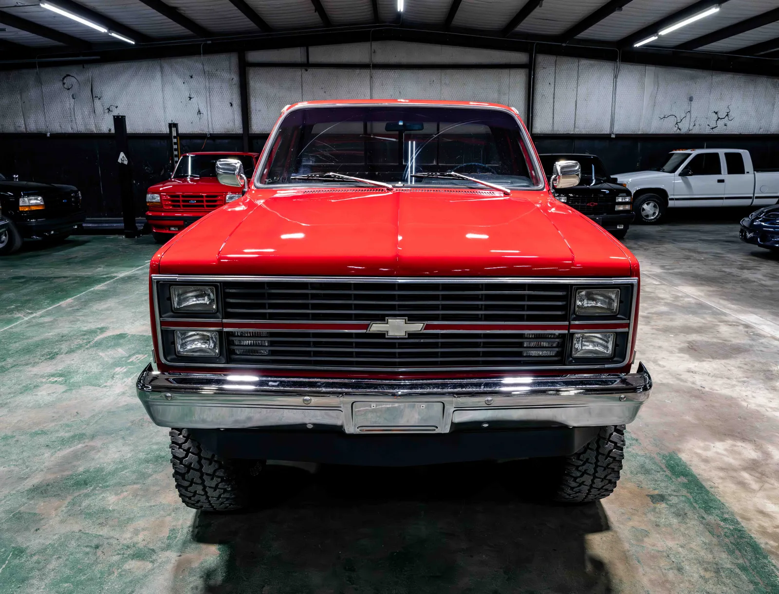 7_1984-Chevrolet-k10-Red-358517-43.jpg