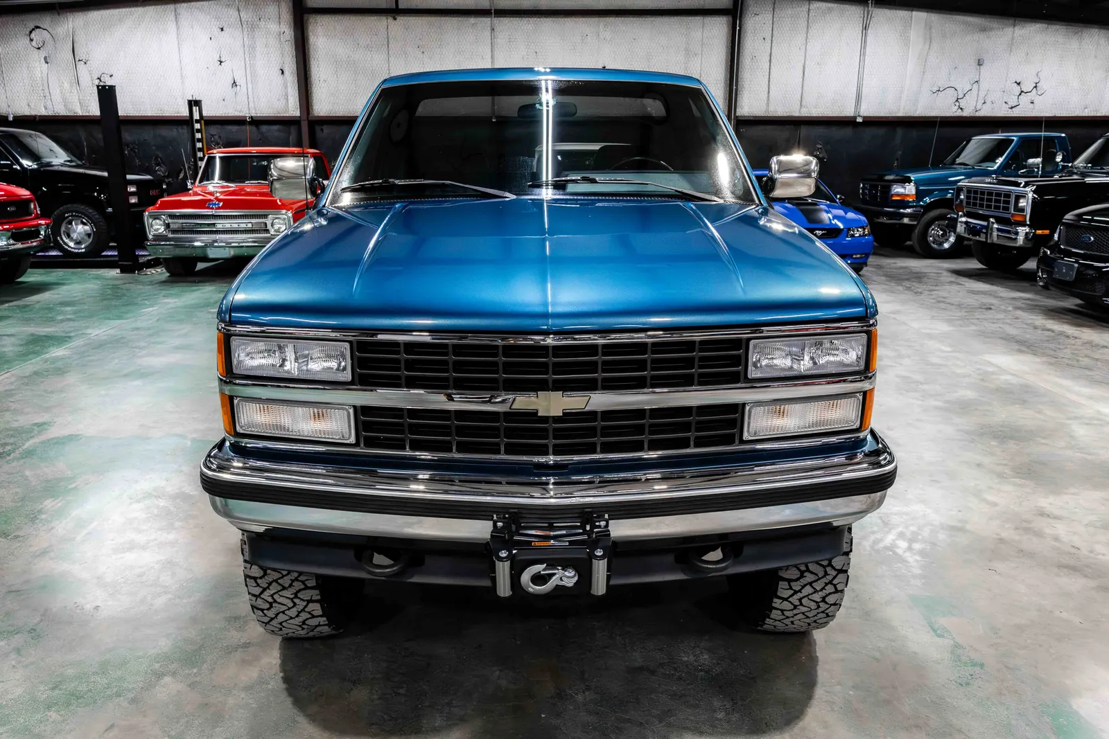 1992-Chevrolet-K1500-Blue-144183-40.jpg
