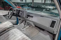 1994-Chevrolet-K1500-Bright-Teal-Metallic-253608-49.jpg