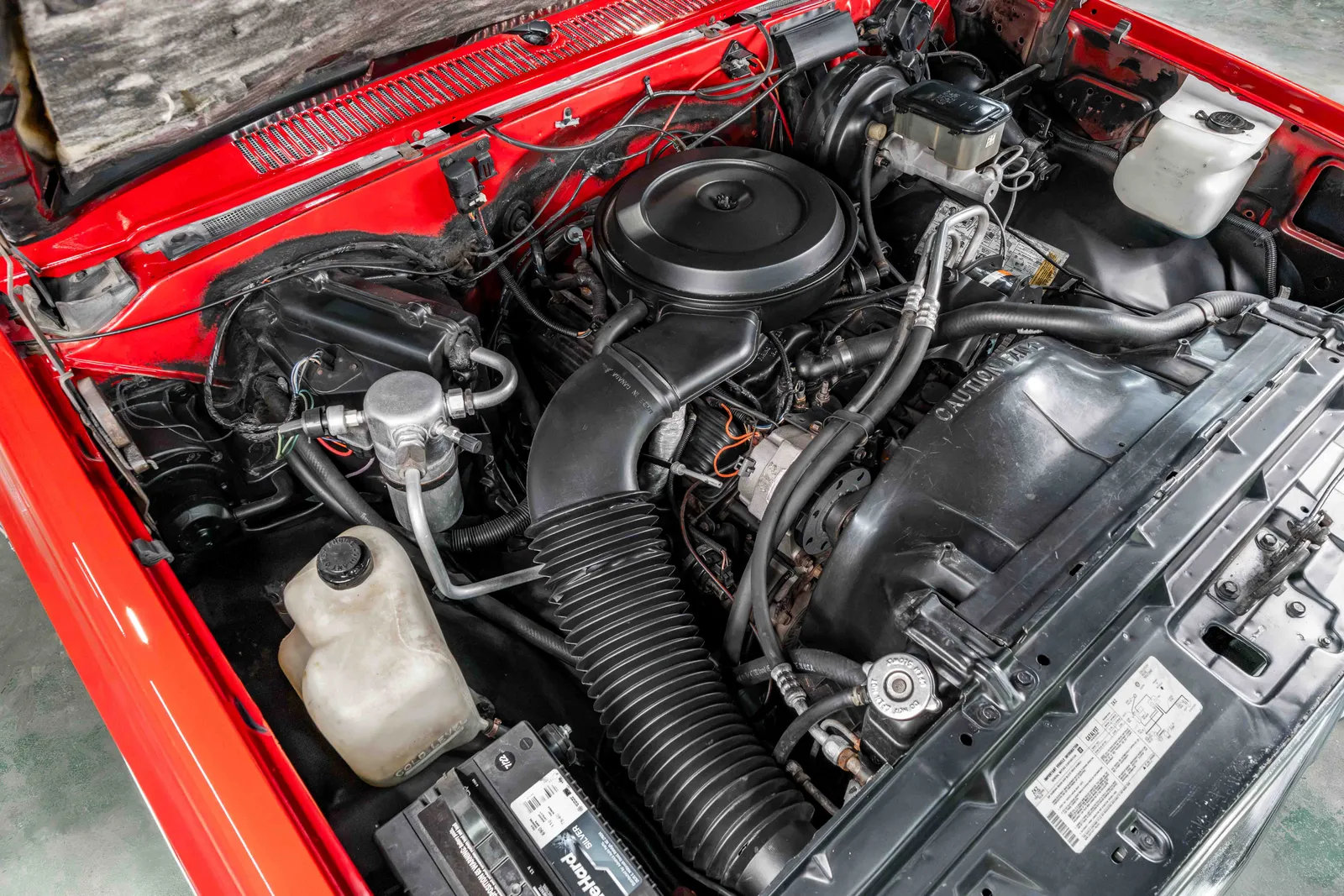 1987-Chevrolet-K10-Medium-Garnet-Red-396105-102.jpg