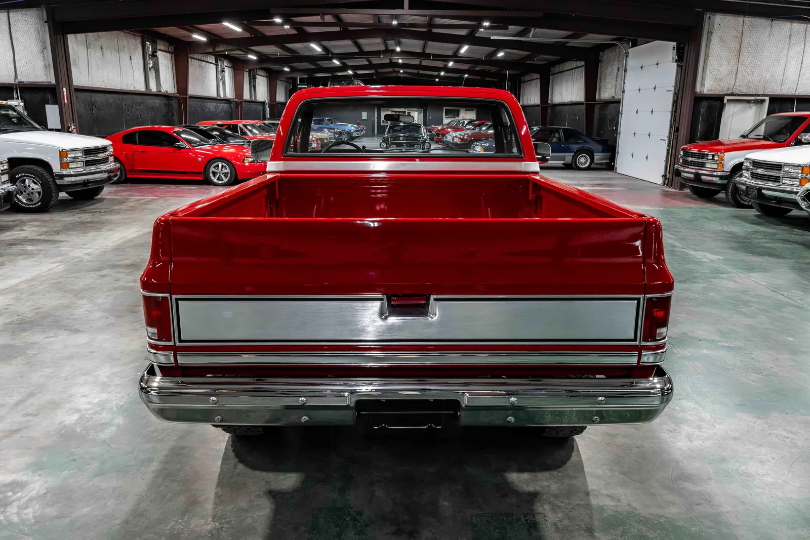 1987-Chevrolet-K10-Medium-Garnet-Red-396105-36.jpg