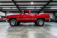 1987-Chevrolet-K10-Medium-Garnet-Red-396105-34.jpg