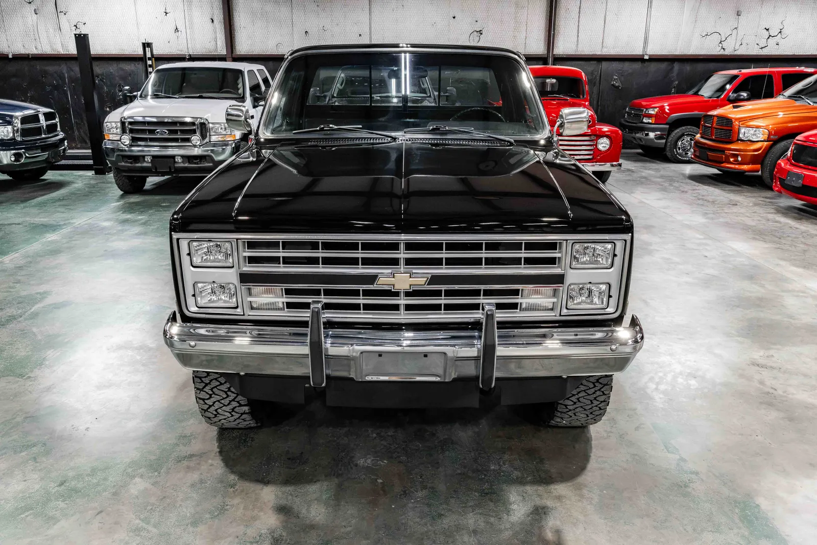 1987-Chevrolet-K10-Lamp-Black-111028-40.jpg