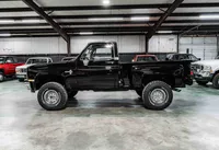 1987-Chevrolet-K10-Lamp-Black-111028-34.jpg