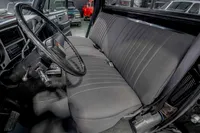 1987-Chevrolet-K10-Lamp-Black-111028-45.jpg