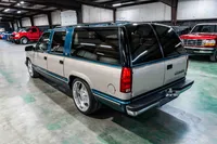 1993-Chevrolet-Suburban-Medium-Dark-Teal-Beige-Metallic-345735-35.jpg