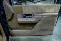 1993-Chevrolet-Suburban-Medium-Dark-Teal-Beige-Metallic-345735-47.jpg