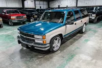 1993-Chevrolet-Suburban-Medium-Dark-Teal-Beige-Metallic-345735-33.jpg