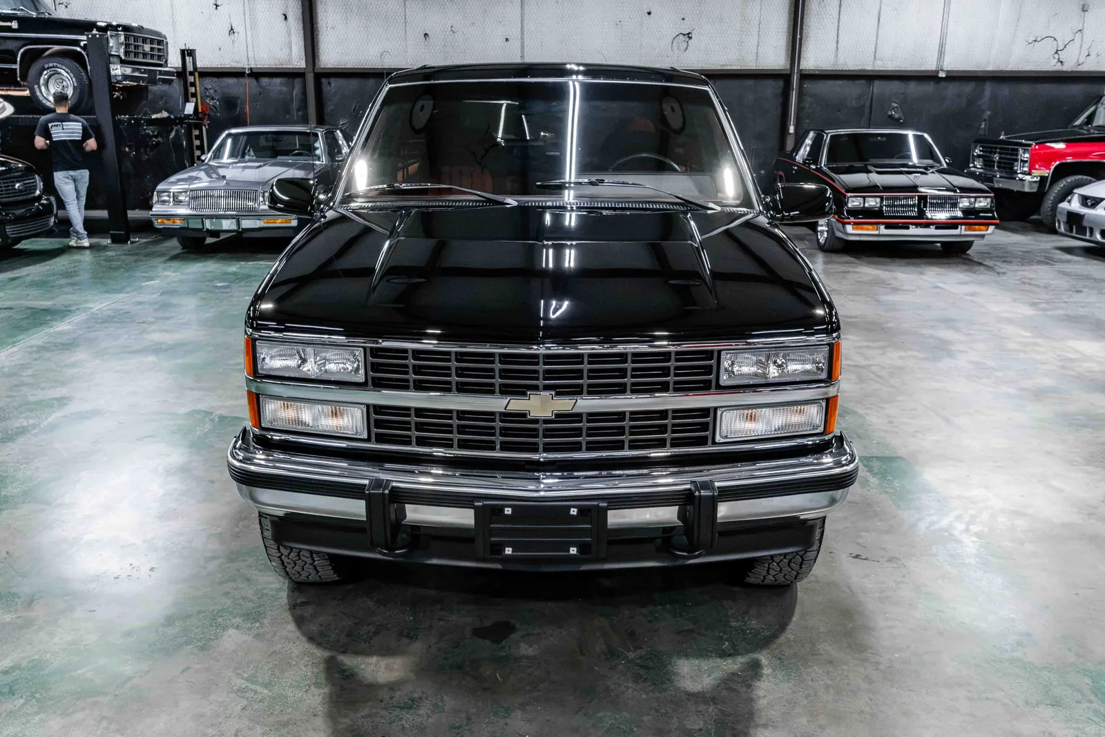 1993-Chevrolet-K1500-Blazer-Black-336267-40.jpg
