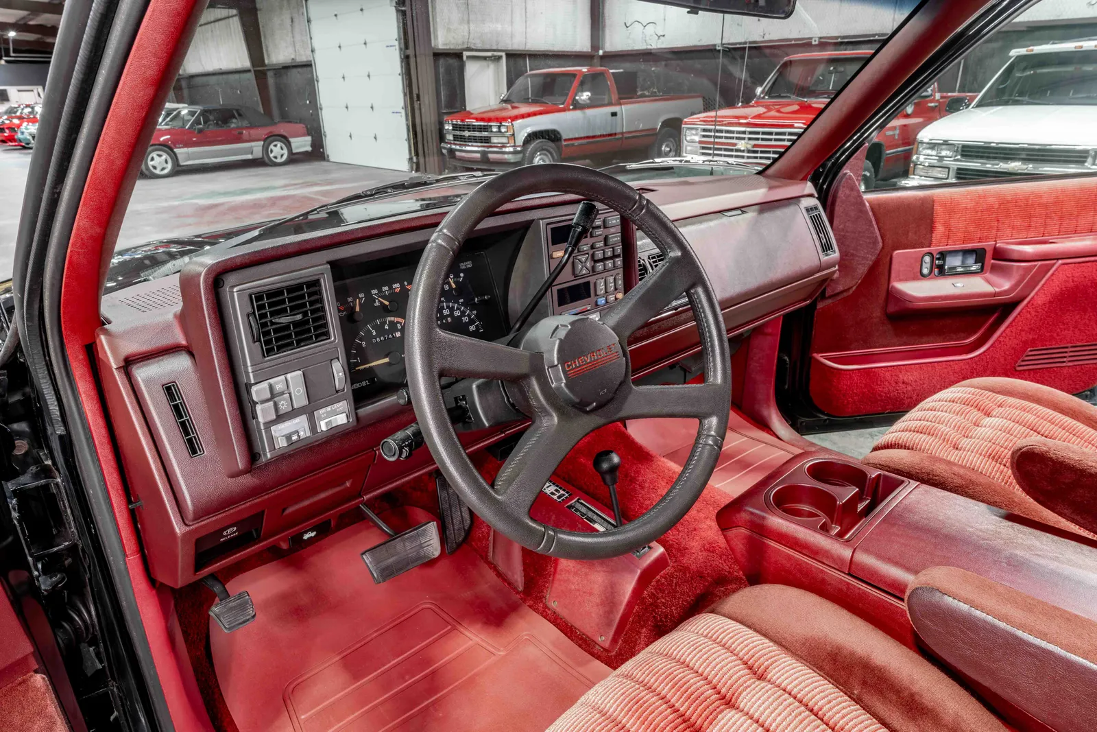 1993-Chevrolet-K1500-Blazer-Black-336267-46.jpg